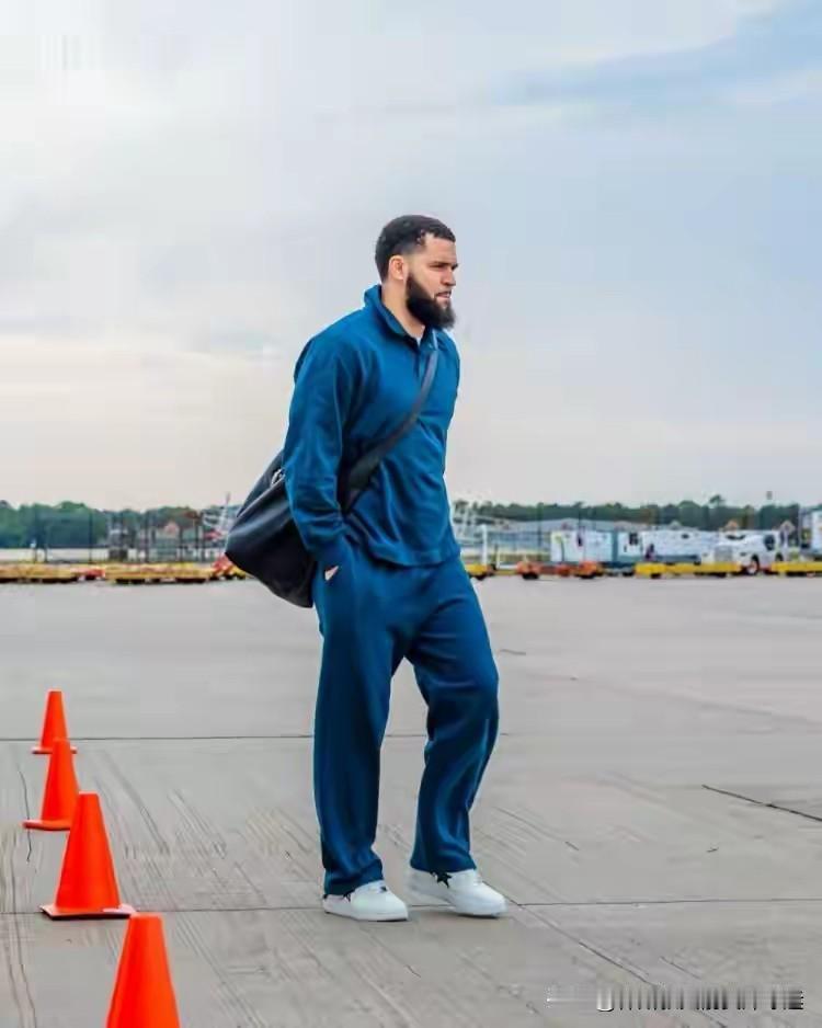 四连客场，火箭能赢几场呢？？？