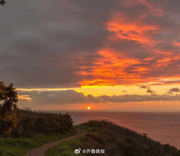 所谓生活，一半惊喜，一半遗憾。#晚安#