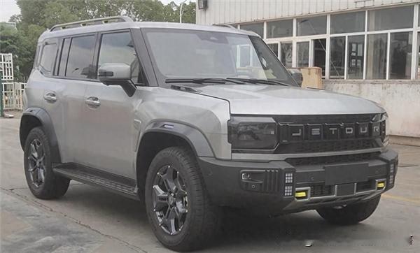 长城防着比亚迪，却被奇瑞偷了家。

奇瑞捷途旅行者C-DM插电混动版申报，搭载1