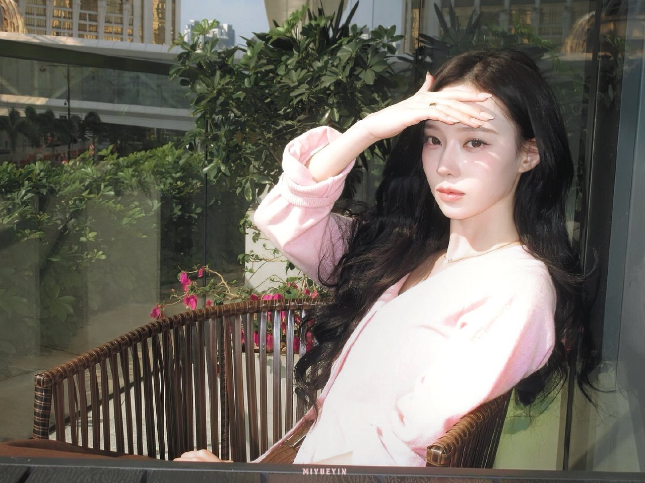 金玟庭金玟庭捐款2亿韩元WINTER表示：“我想把从粉丝们那里得到的巨大的爱回馈