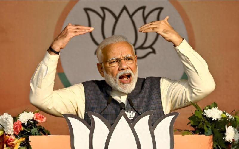 关键时刻！印度总理莫迪突然公开选边站队，一个举动令特朗普破防！

1月19日，印