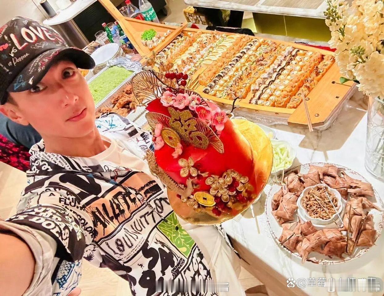 终于相信吴尊家真的是文莱首富了 ​​​