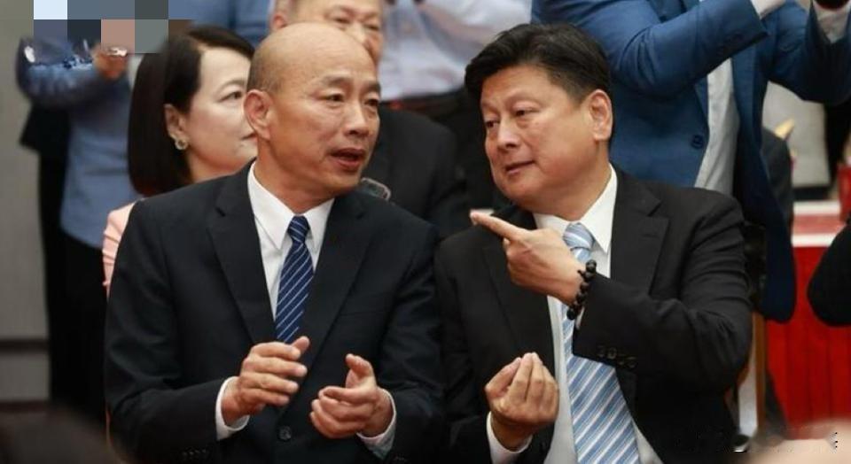 谁能够成为立院副主管，傅崐萁与赖士葆谁更胜一筹？就在10月27日，针对外界传出，