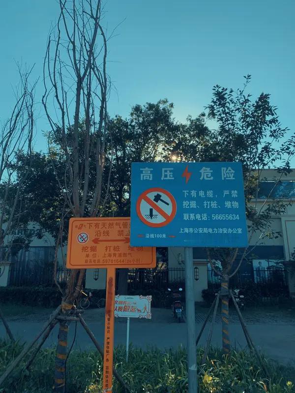 人老了，

拼的不再是钱财与面子，

而是安稳与自在。

身体无恙，能吃能睡，行