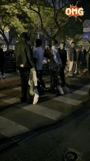 俗话说得好！
请神容易送神难！