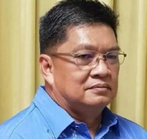 菲律宾前高官曾警告：“我们一直不敢面对现实，以为中国会宽宏大量，不把我们卷入未来