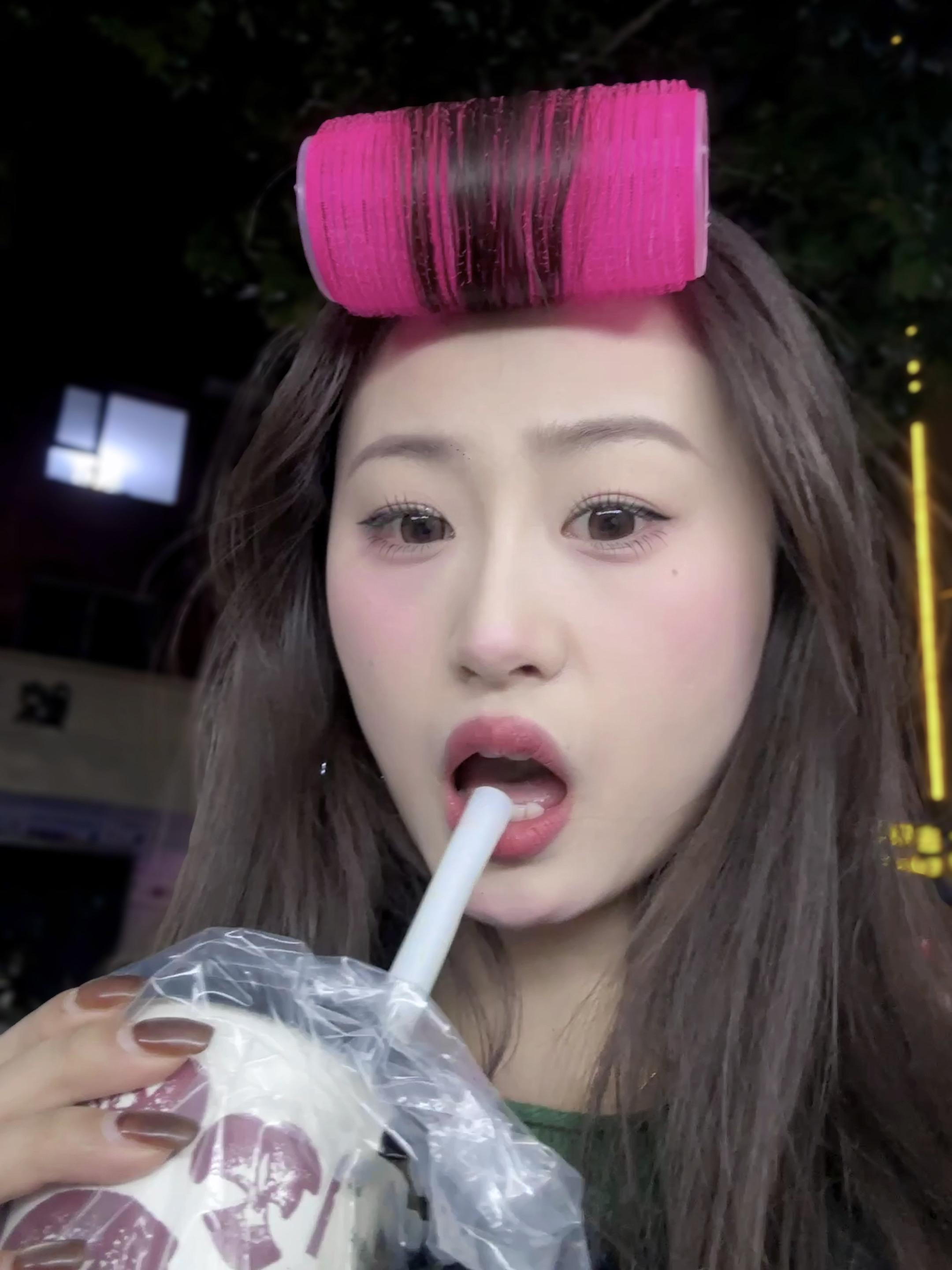 人和人之间的滤镜无非是一双偏爱的眼睛