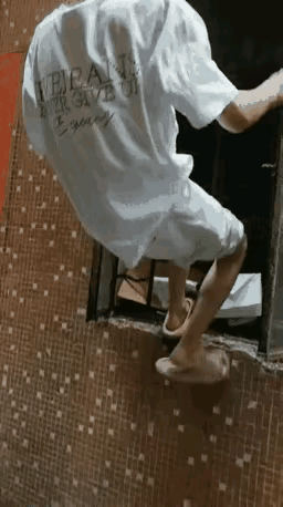估计不是第一次走这个道了，此道非正道，还是少走不走的好。