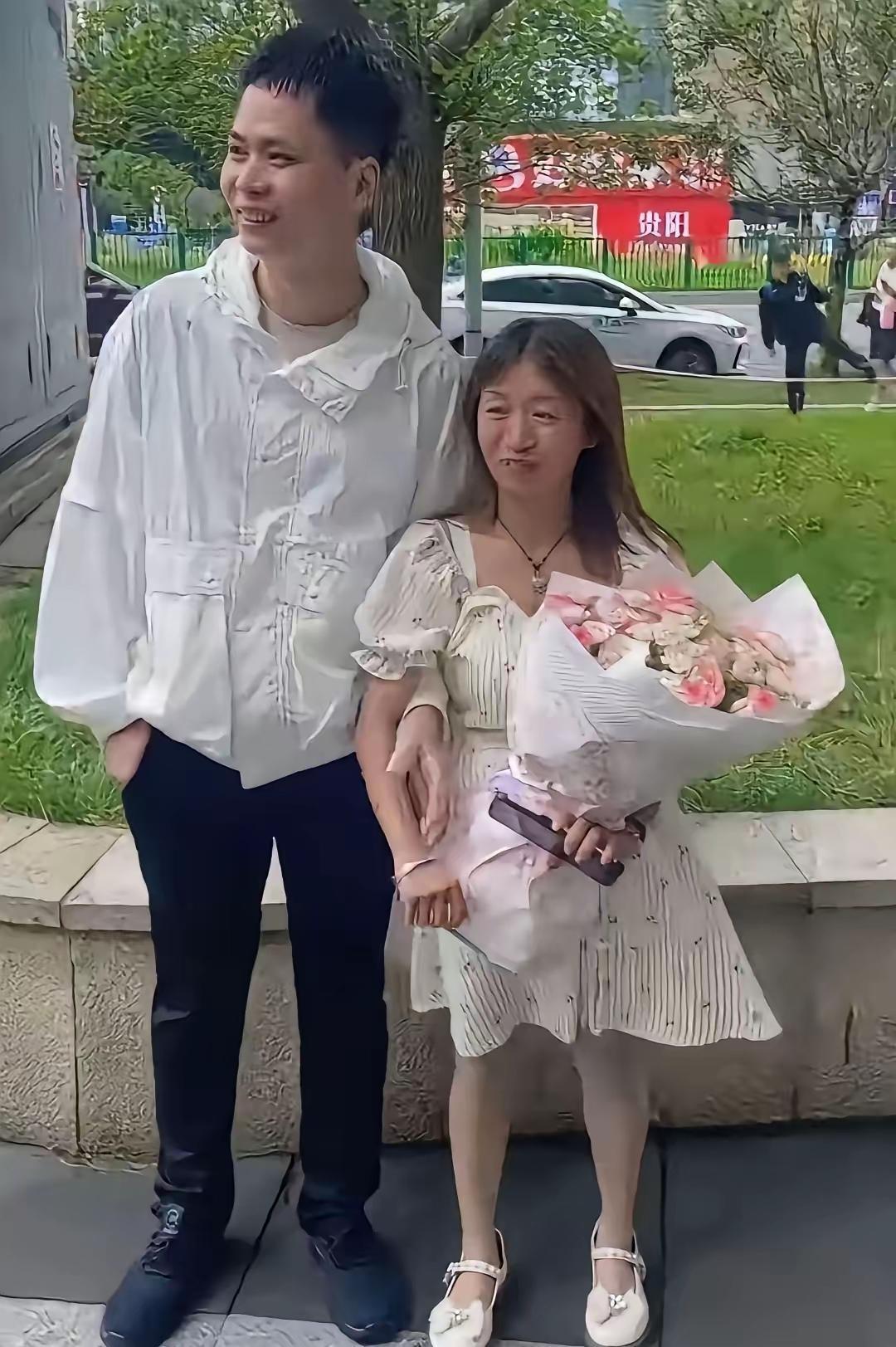 大家觉得，这样有着年龄差距的婚姻，往后真能收获长久的幸福吗？