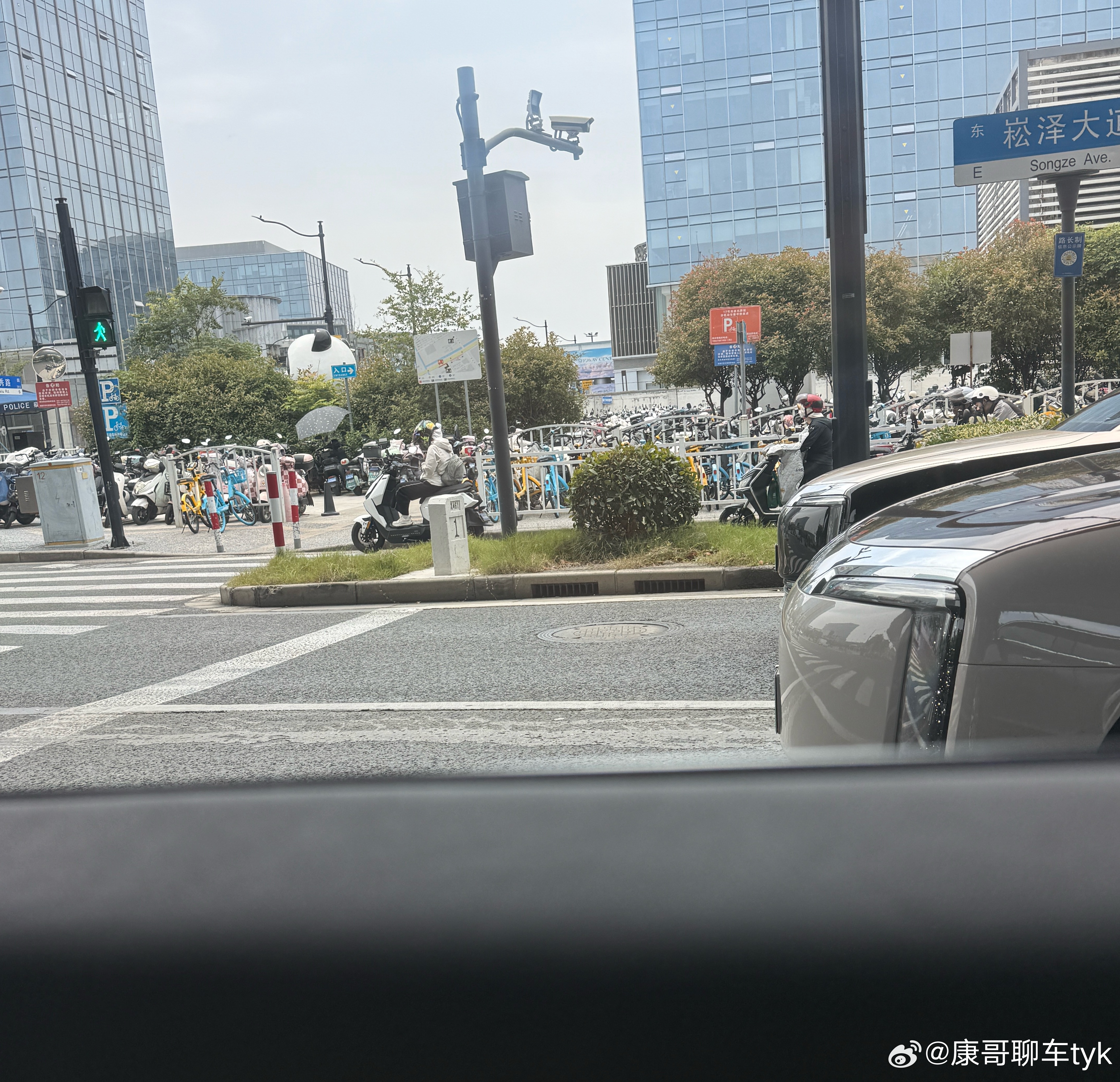 尊界s800 尊界现在路上的能见度真高大v聊车