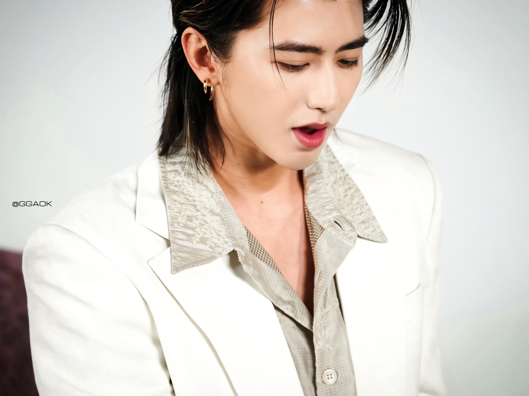 🖤蔡徐坤直播                   ˚⊹ ★ 你對我来説就是宇宙