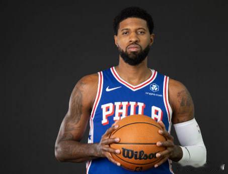 【NBA祝愿保罗】NBA祝保罗一帆风顺12月3日，据报道称，快船裁掉保罗 登上热