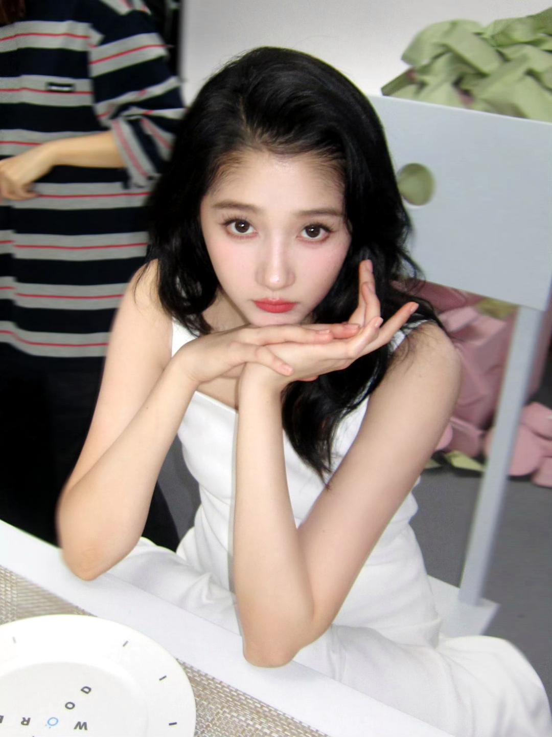 我的今日状态：💰期待暴富
我这里的天气：🌧下雨