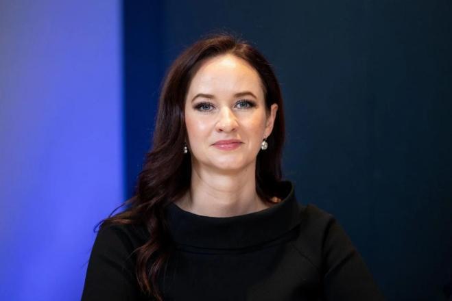 见过大国博弈的，但你见过像立陶宛这样把自家国运当筹码，玩脱了又急着找台阶下的吗？