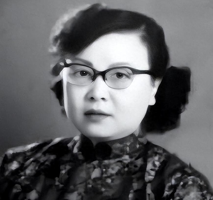 中共首位女叛徒叛逃台湾，1981年高调回国，故友一句话她无言以对


1981年