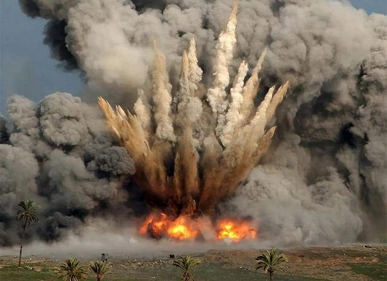 中国在未来战争中的法则应该有这么一条
 
毁灭，彻底的毁灭！别再谈什么人道主义救