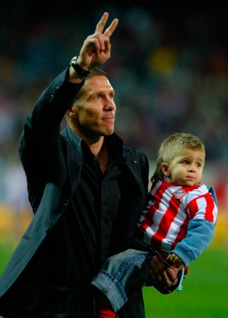 西蒙尼的最后一个西甲进球和他儿子的第一个西甲进球都是对塞尔塔打进的。 ​​​