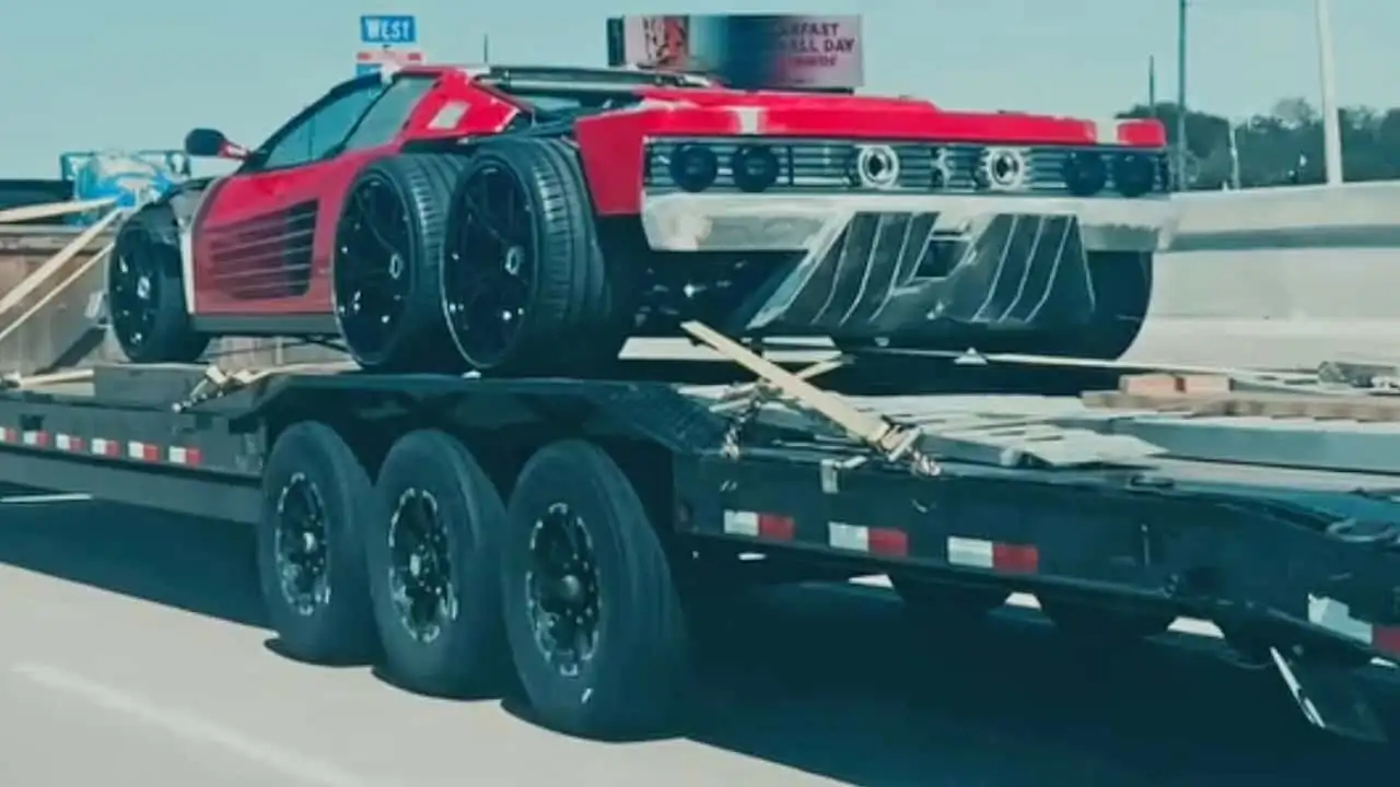 what？？Testarossa 6x6 ？ ​​​