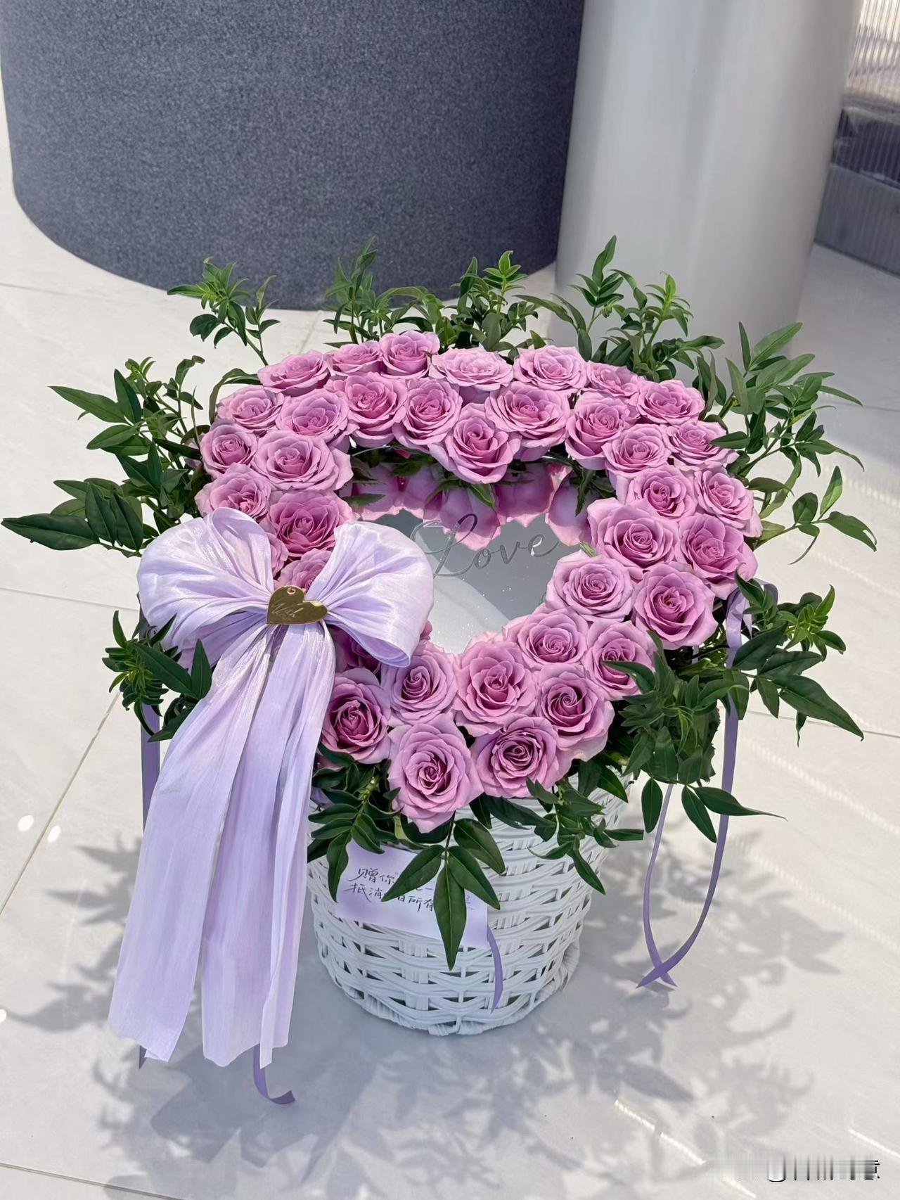 ❤️₂₀₂₆.₀₇.₂₅☼ 

今日早安
日子有光，心中有暖 
以善待人，以柔待