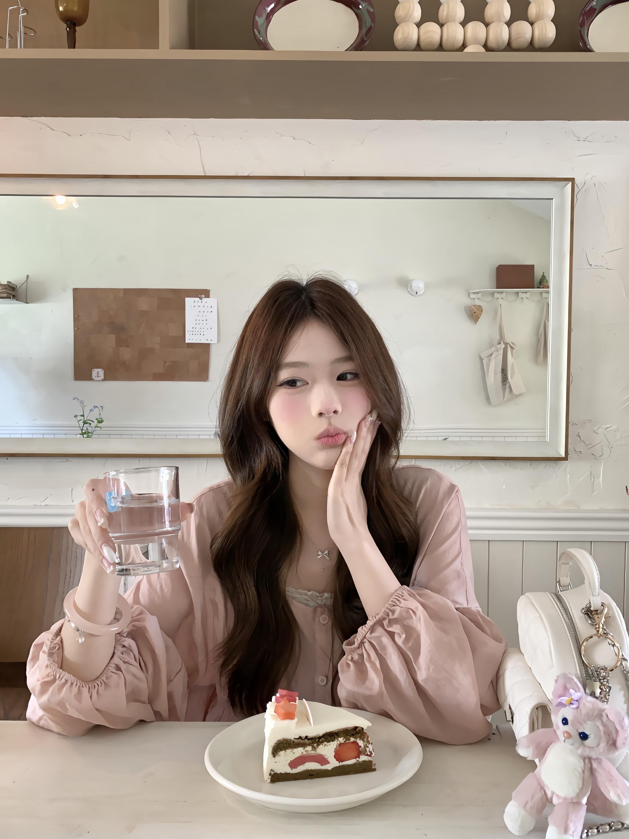 🧺⟢ ⊹ ꙳💒♡⋆₊⁺