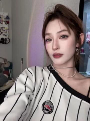 我没有心 我的心是铁做的
