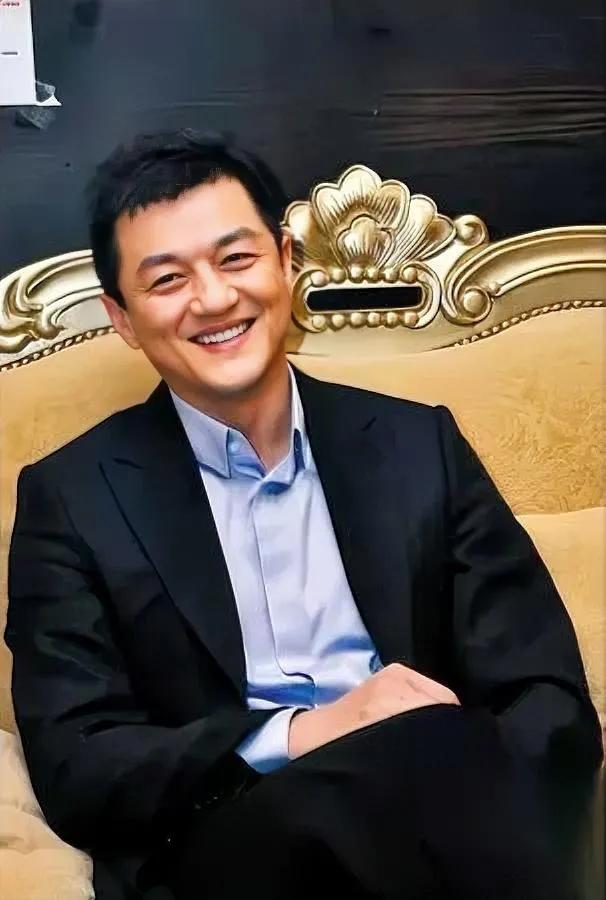 李亚鹏又火了

比亚迪找他代言了

哎我之前真没想到这俩能凑到一块，太会选了。