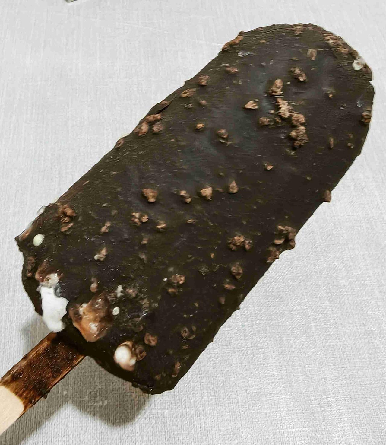 本来凉凉爽爽的，结果遛个狗，瞬间感觉热爆了🥵需要降温

这时候就该你——巧乐兹