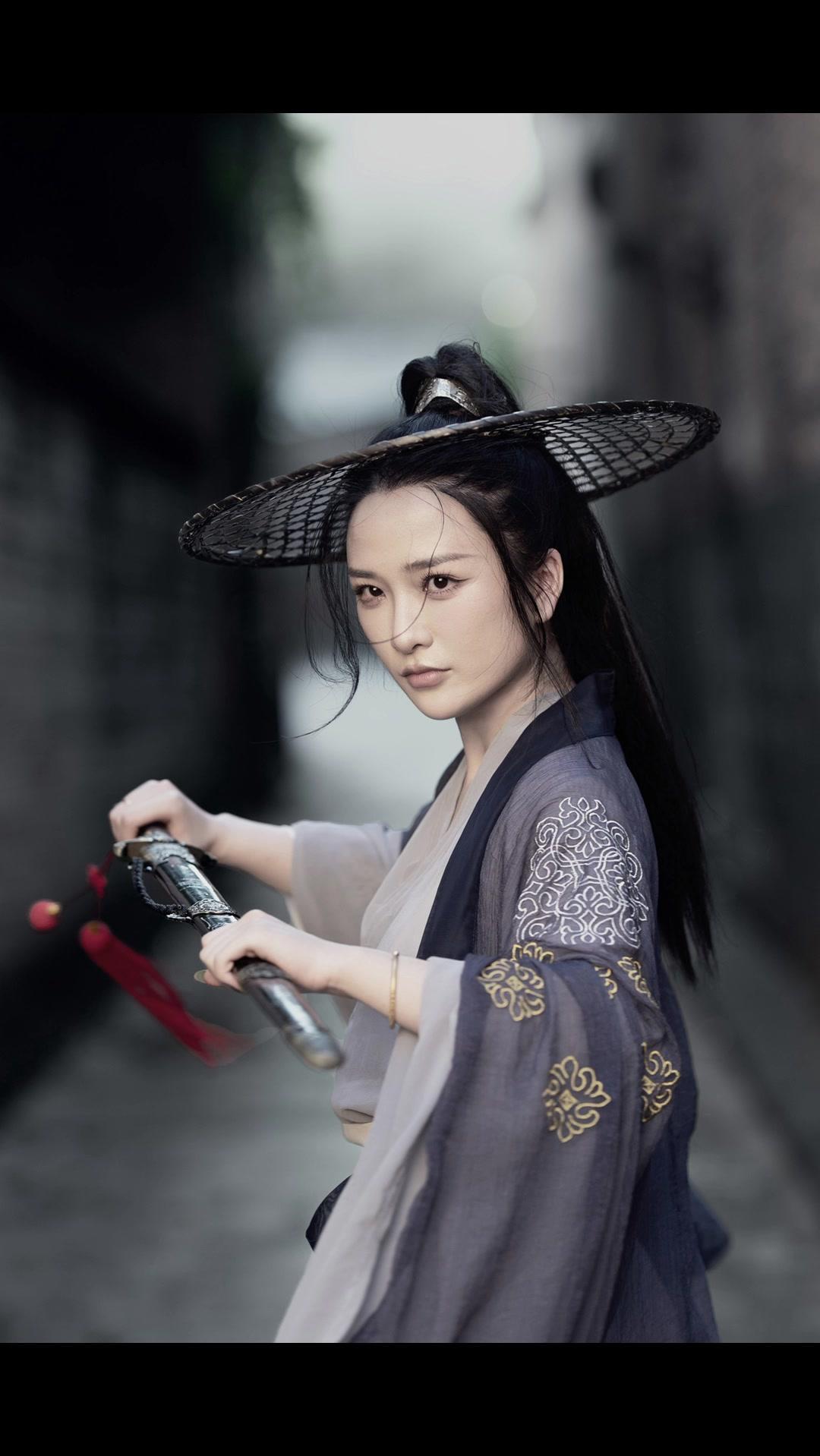 🎞️我的后期像魔法？这组国风侠客照绝了！

谁懂啊！拍完这组古风写真，成片出来