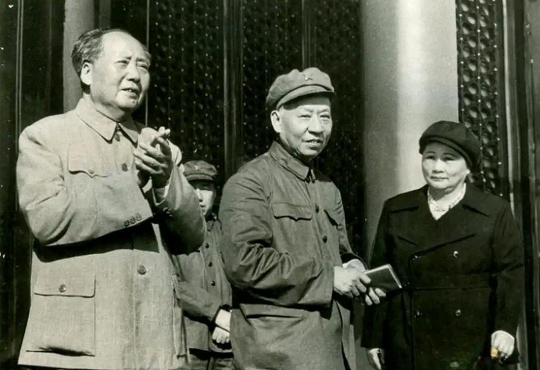 ＃红色文化＃
伟人风采欣赏：