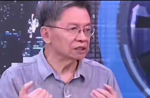 5月26日，估计现在台独分子一定肠子都悔青了，他们做梦也没有想到，大陆会发展的这
