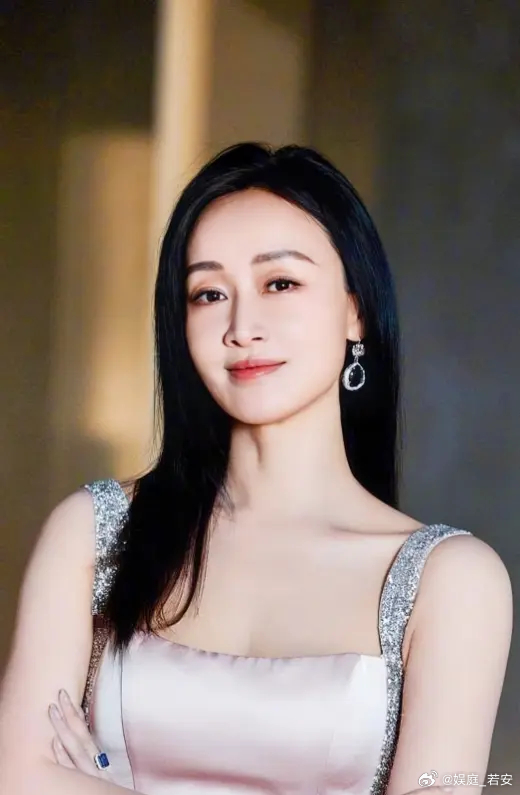 赵子琪曾硬刚搜狐赵子琪不红，但可不是好惹的。这事儿，看看她当年怎么对搜狐的就知道