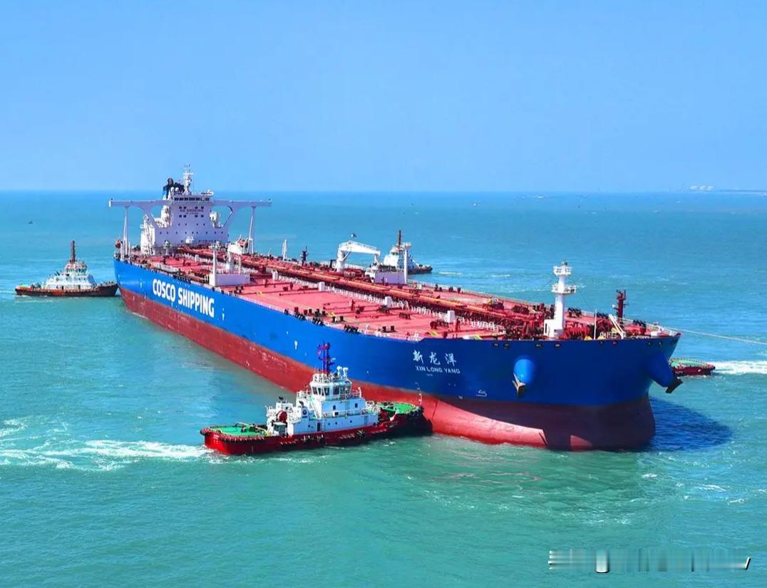 你说，美国邪不邪门，他敢抢咱的油轮，还是接二连三的抢，唯独放过俄罗斯同样的运油船