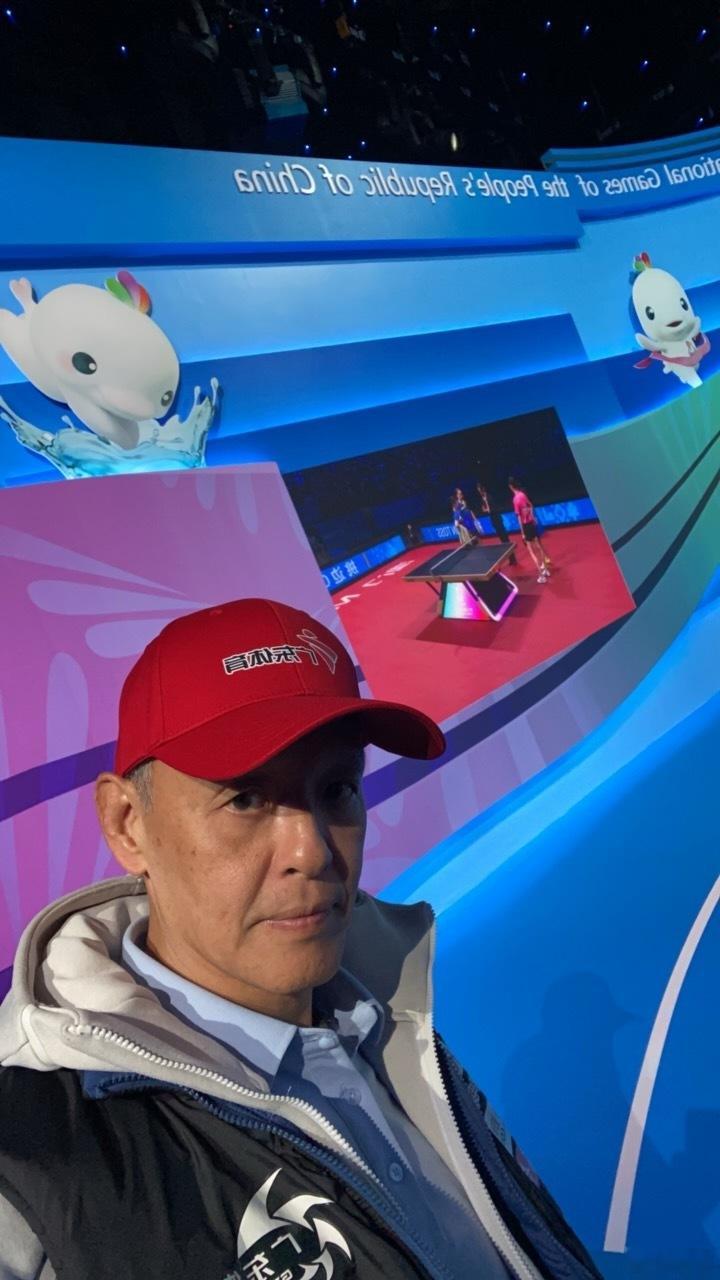 现在 会接播乒乓女团决赛。我回来了。^_^ 