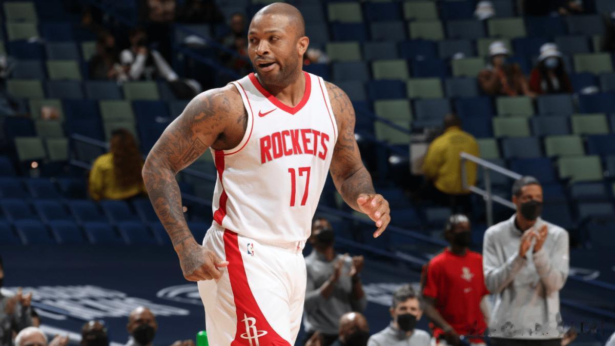 连续5场得0分，他凭什么跟詹姆斯相提并论？
在今天的NBA常规赛，快船107-8