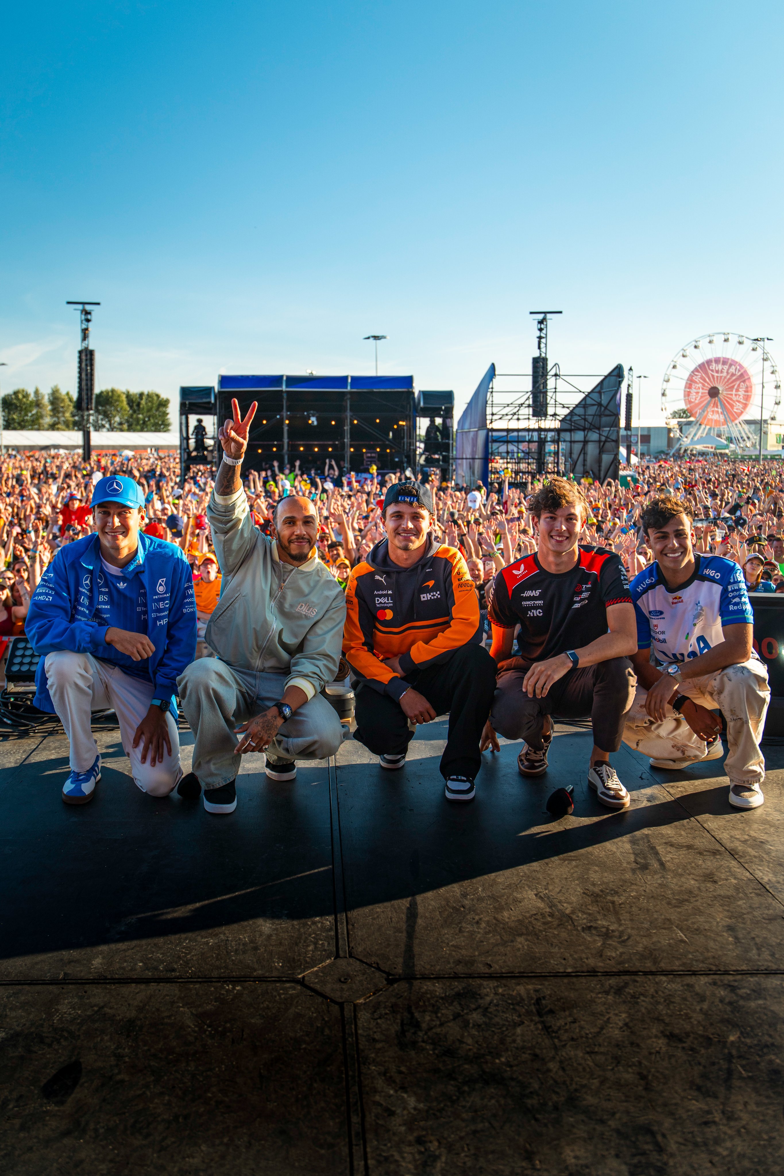五位现役的英国🇬🇧籍F1车手（拉塞尔、汉密尔顿、诺里斯、贝尔曼、林德布拉德）
