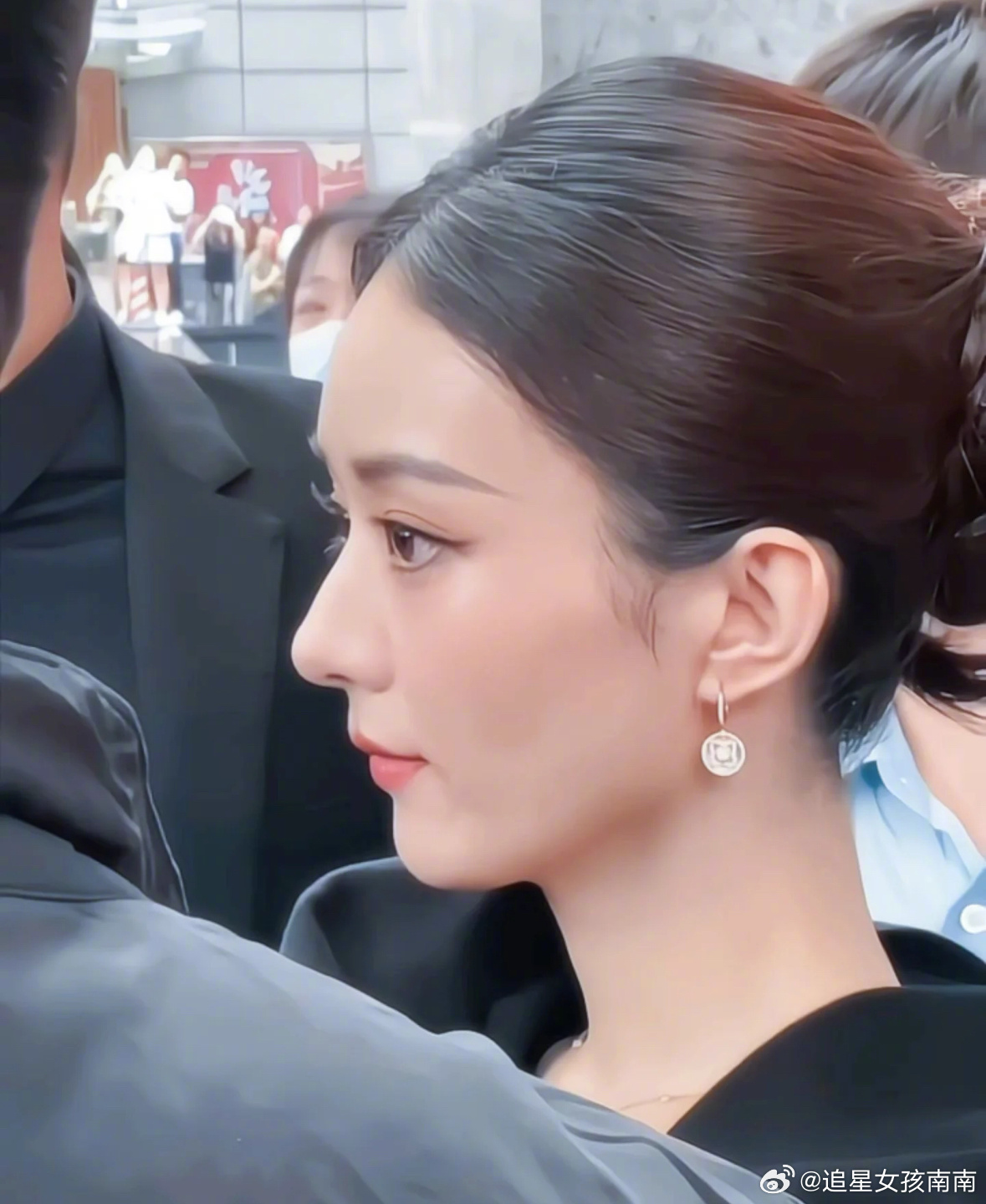 赵丽颖好完美的头骨，太美了[好爱哦] ​​​