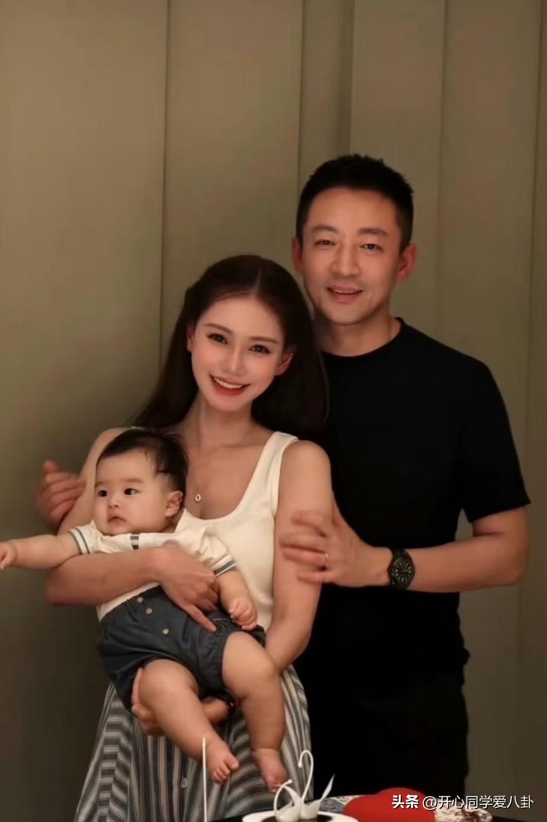 越来越觉得马筱梅城府很深
尤其是刷到她直播正在说小杨阿姨的事
她说小玥儿保姆费用
