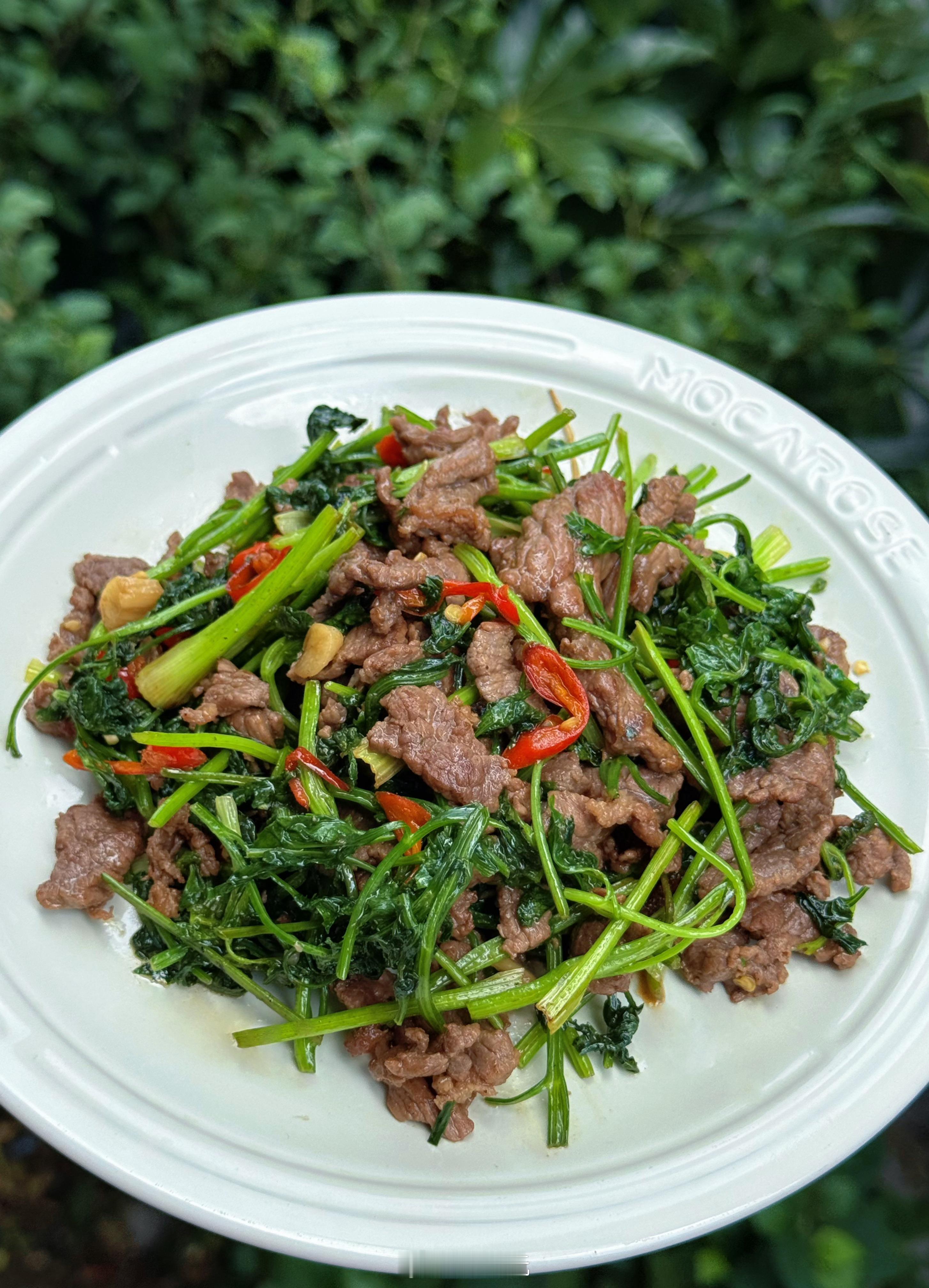好好下饭。 