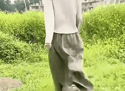 驴说：我以为我追到了我生命中最亮的那束光，却没想她给了我一耳光[泪奔]