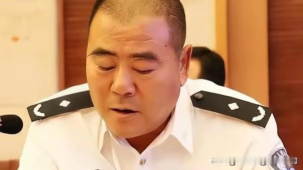 要是赵志红当年没被抓，冯志明现在指不定还当他的公安局副局长，还享受着“全国劳动模