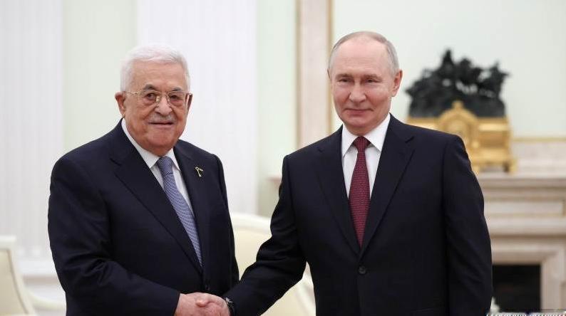 普京表示愿从被冻结资产中拨款10亿美元，支持巴勒斯坦并参与“和平委员会”

俄罗