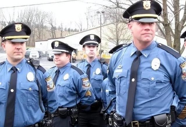 为啥美国有钱人不来中国，而中国有钱人却移民美国？因为说白了，在美国只要你有钱，还