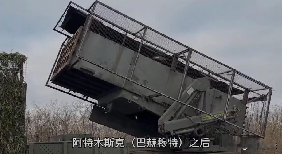 红军城的归属现在真是公说公有理婆说婆有理！俄军12月初就宣称占领全城，乌军却拖到