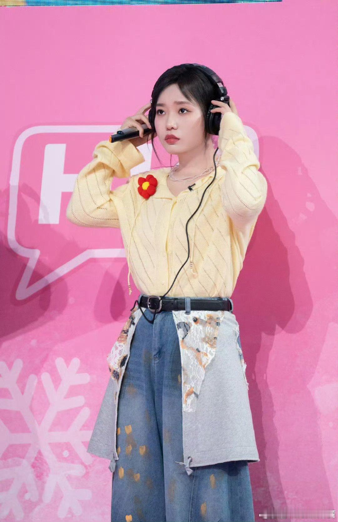 你好星期六跨年档大片上线你好星期六 状况百出也超欢乐，这才是跨年该有的热闹样子！