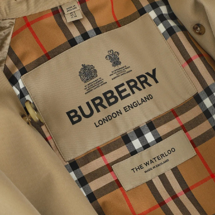 【 Burberry或将被收购 ，奢侈品迎来大洗牌】据并购最前线援引英国卫报消息