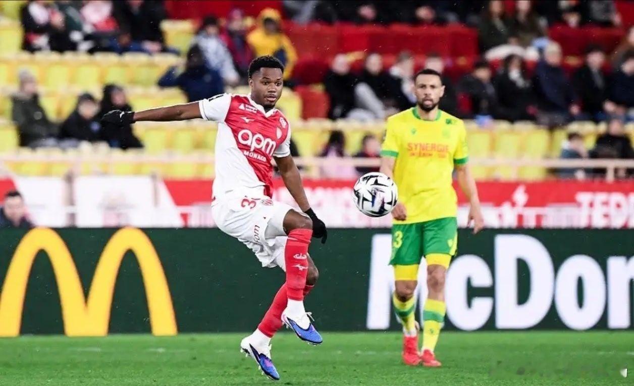 1100万欧买断“梅西接班人”？摩纳哥欲激活优先购买权，法蒂离队进入倒计时，巴萨