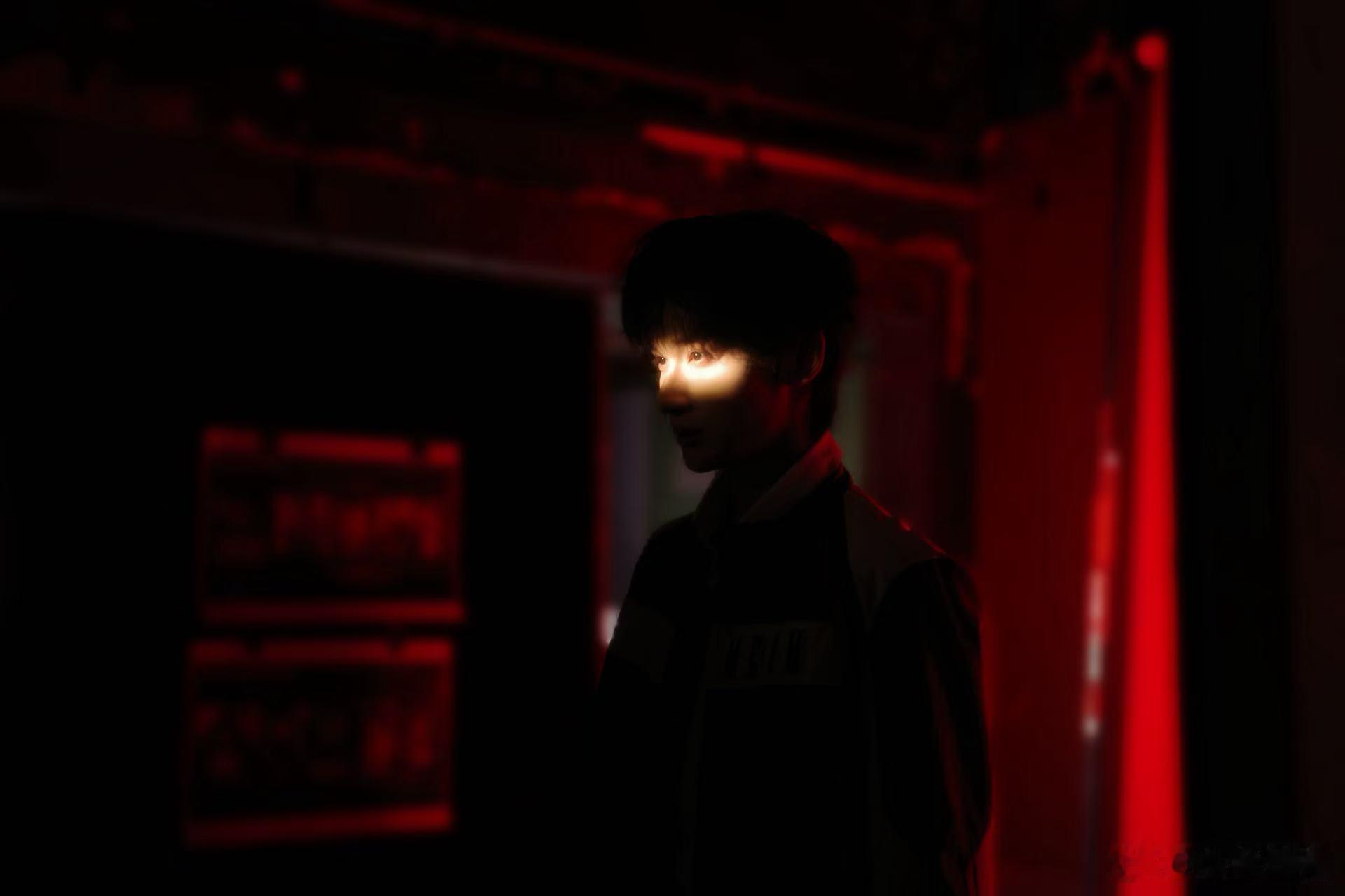 余宇涵内娱电竞系余宇涵热血电竞文男主有脸了 余宇涵这气质真的太贴电竞男主设定，清