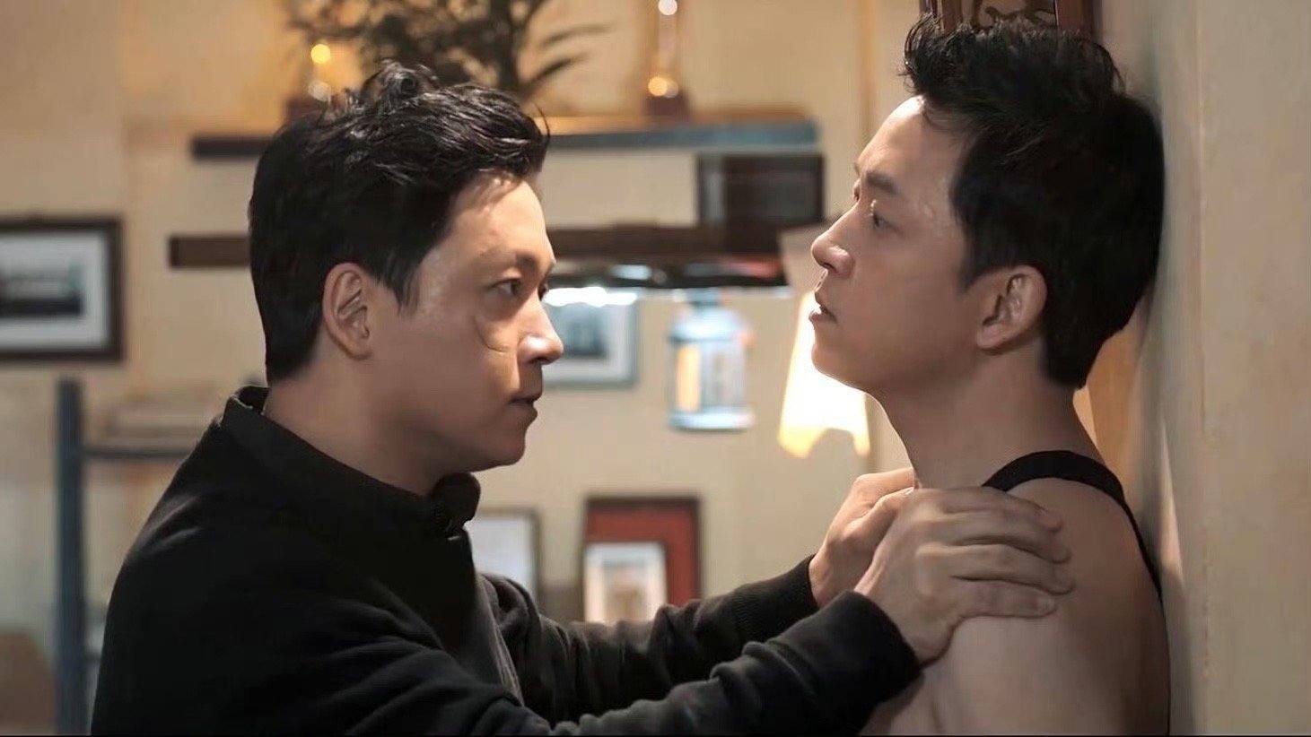 白夜破晓全员还得捞 白夜破晓终于等到了，虽然过去了七年，但是还是当初那些人一起去