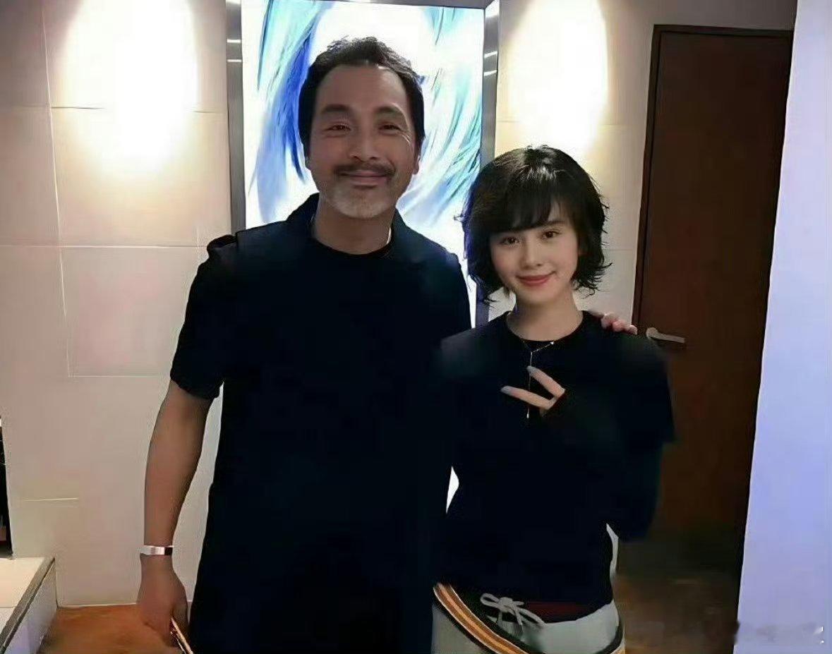 刘诗诗证明了只要脸长得好看，发型根本不重要 ​ 短发也能驾驭 ​​​