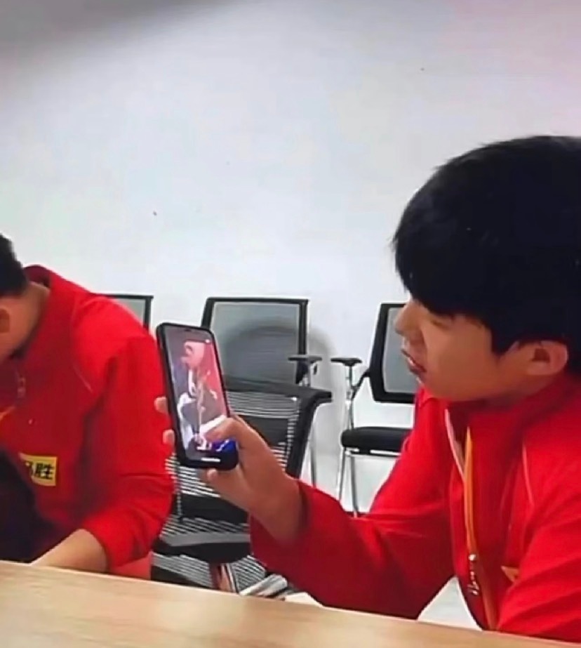 他拍的 